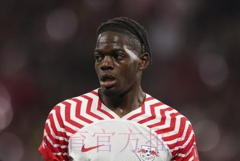 马卡:皇马有意补强后防 派人考察莱比锡后卫卢克巴 马卡:皇马有意补强后防 派人考察莱比锡后卫卢克巴